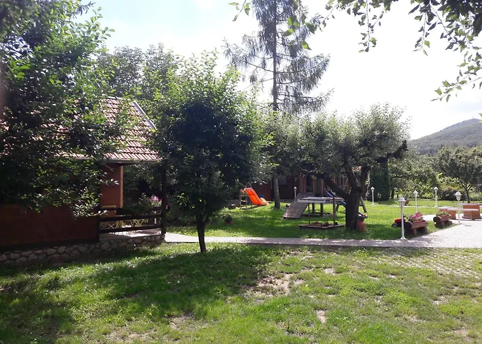 Szilvasvarad Camping & Apartman